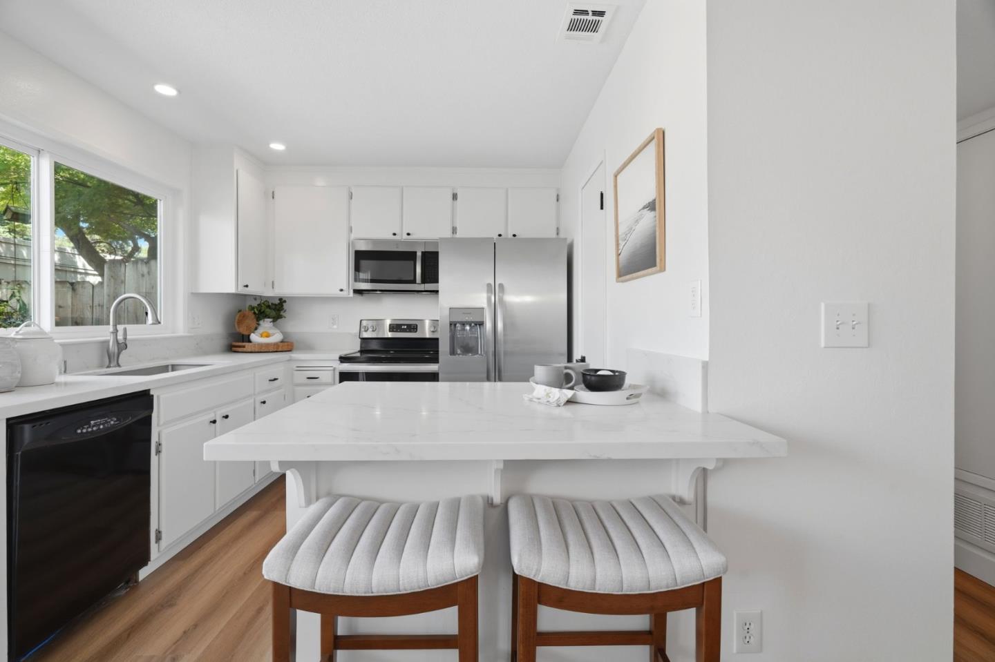 Photo #10: ML82051942 Listing: Photo #10