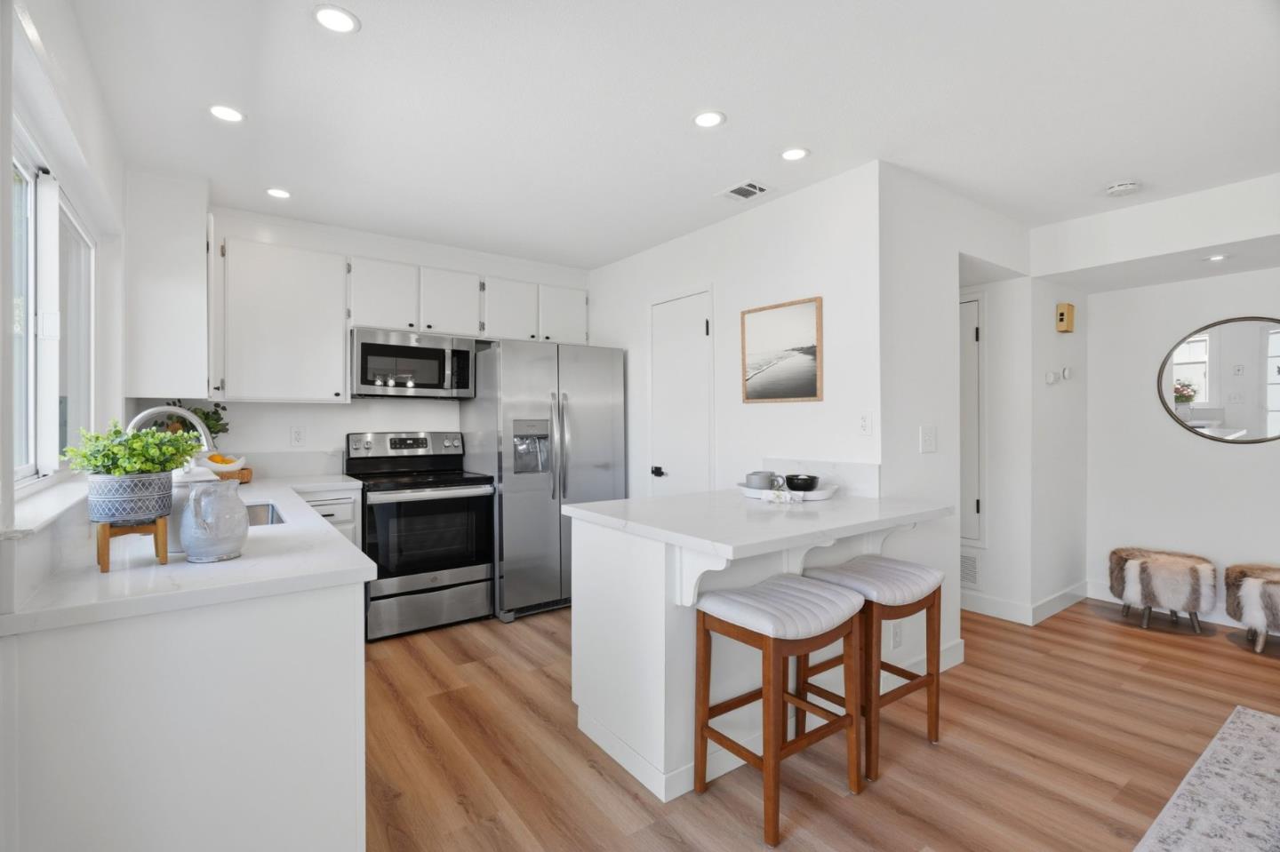 Photo #7: ML82051942 Listing: Photo #7