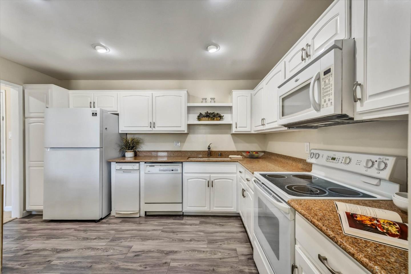 Photo #15: ML82051944 Listing: Photo #15