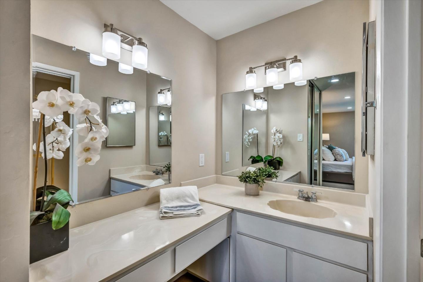 Photo #28: ML82051944 Listing: Photo #28