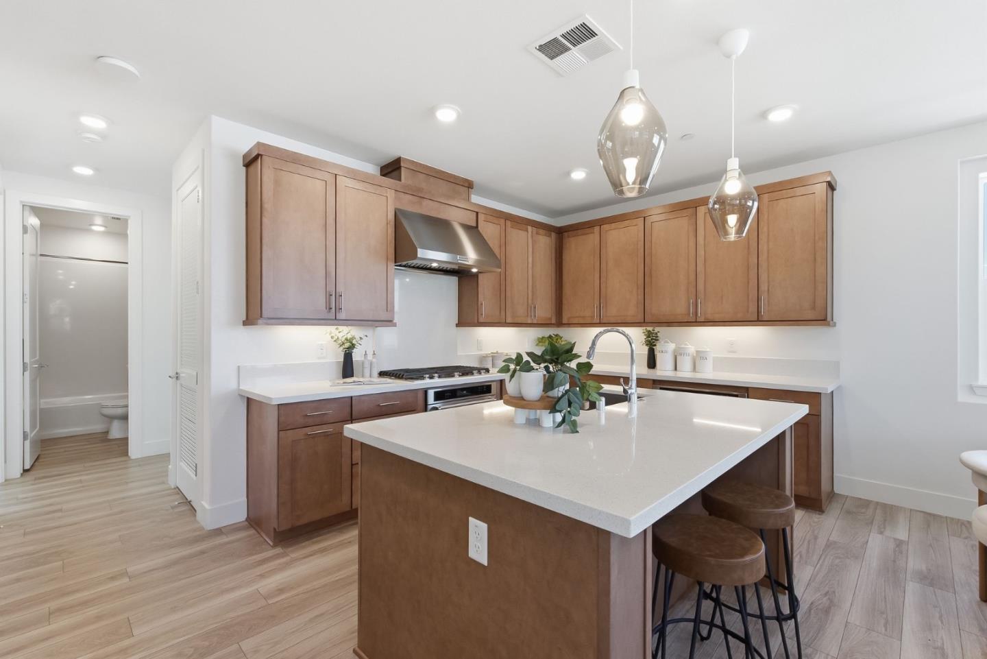 Photo #8: ML82051969 Listing: Photo #8