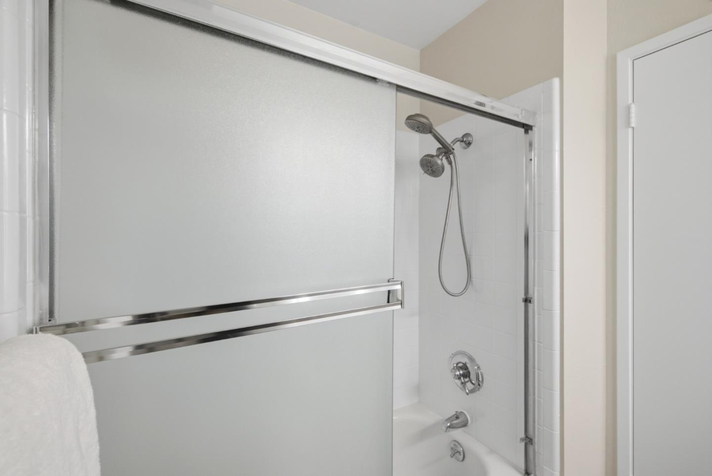 Photo #19: ML82052021 Listing: Photo #19