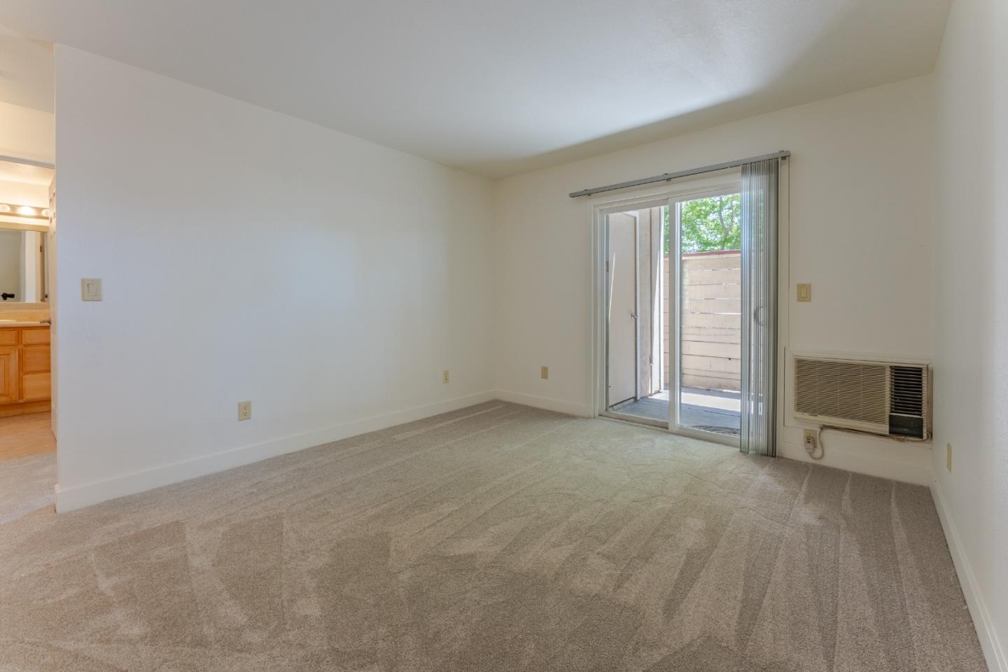 Photo #12: ML82052058 Listing: Photo #12