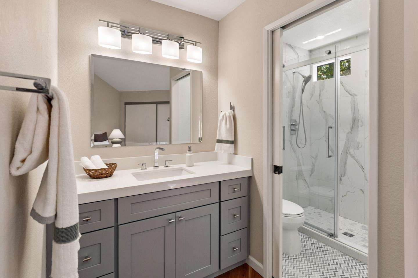 Photo #12: ML82052076 Listing: Photo #12
