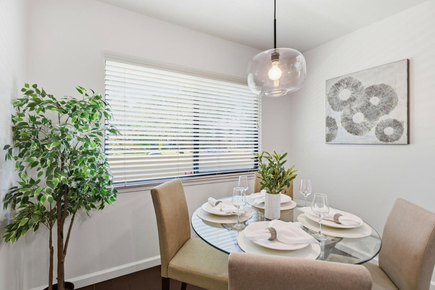 Photo #15: ML82052077 Listing: Photo #15