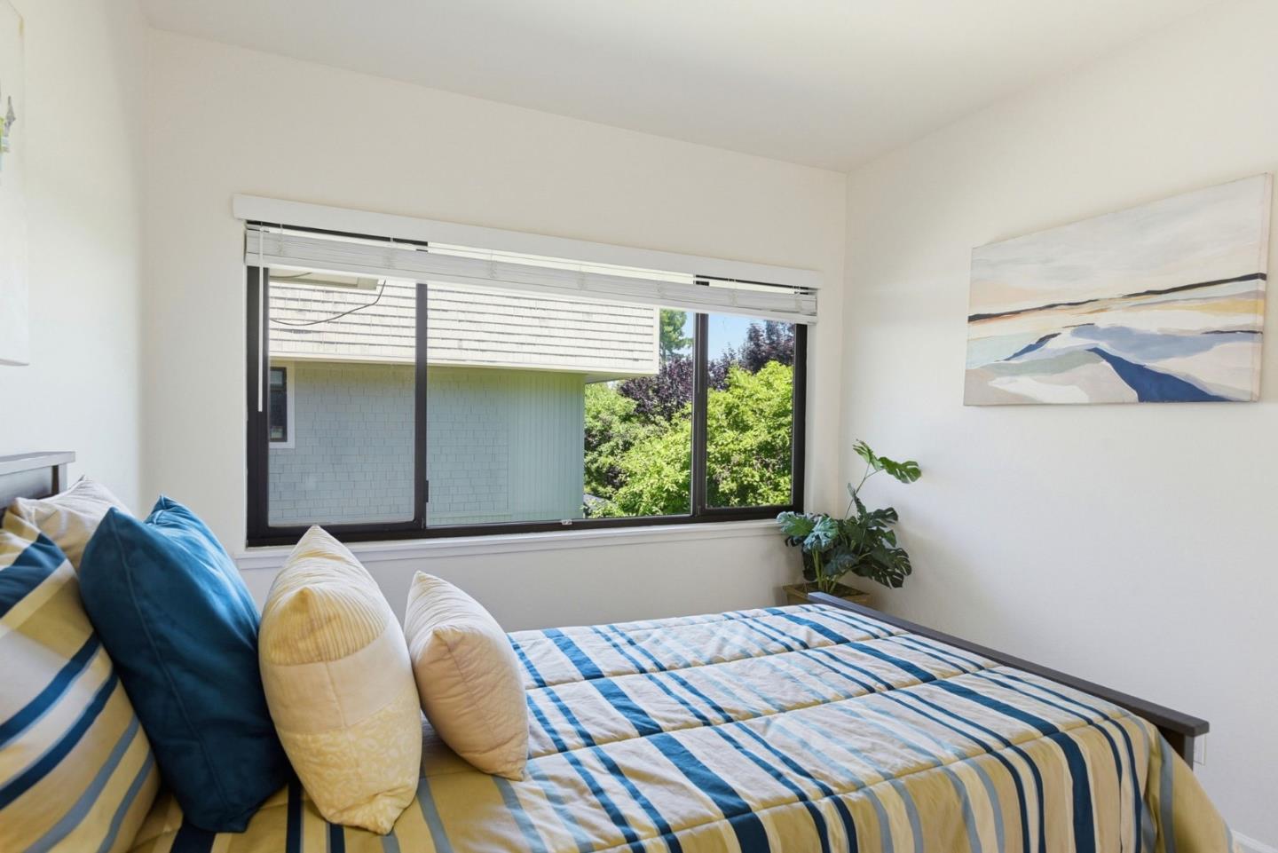 Photo #33: ML82052077 Listing: Photo #33