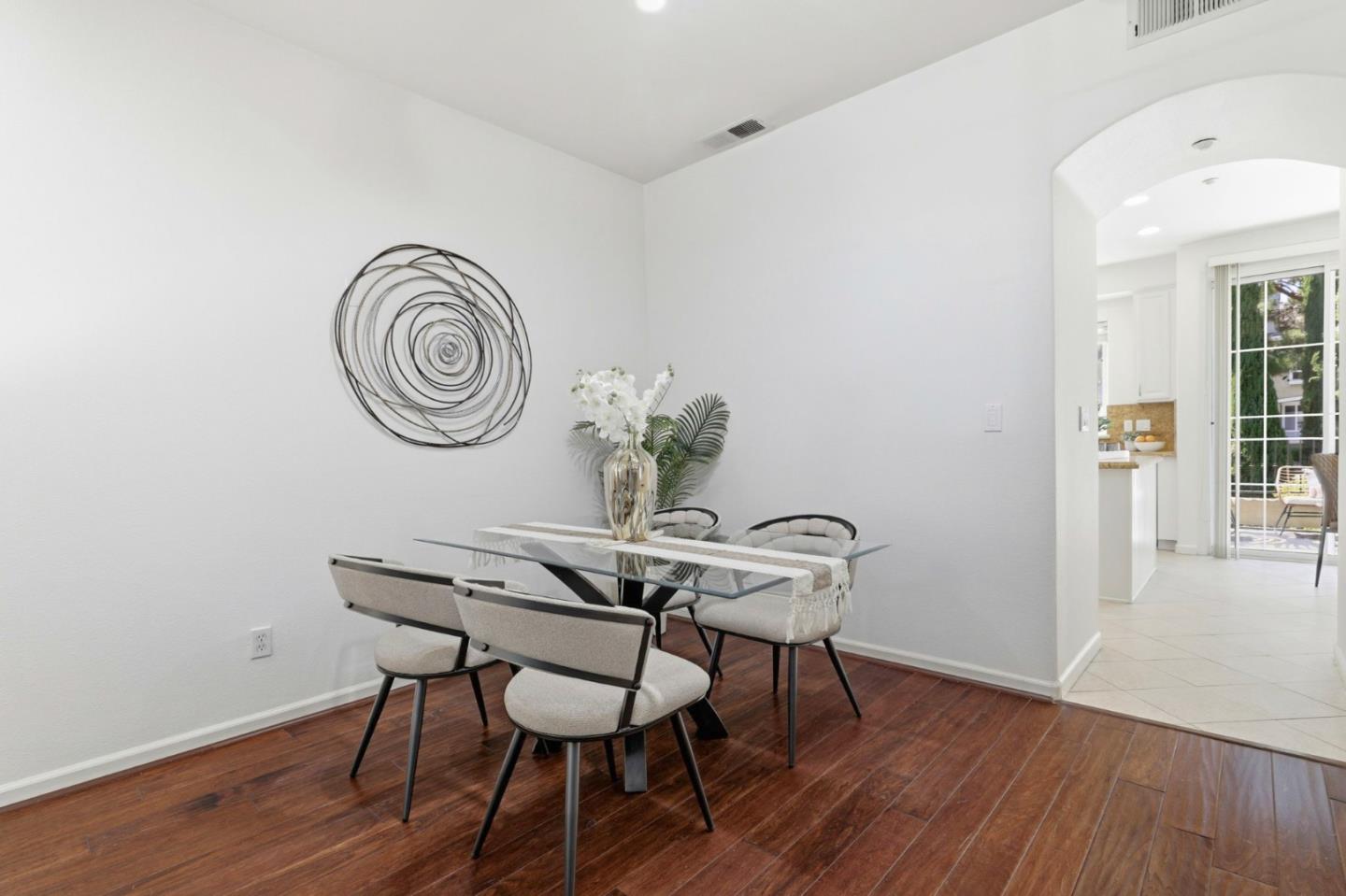 Photo #14: ML82052081 Listing: Photo #14