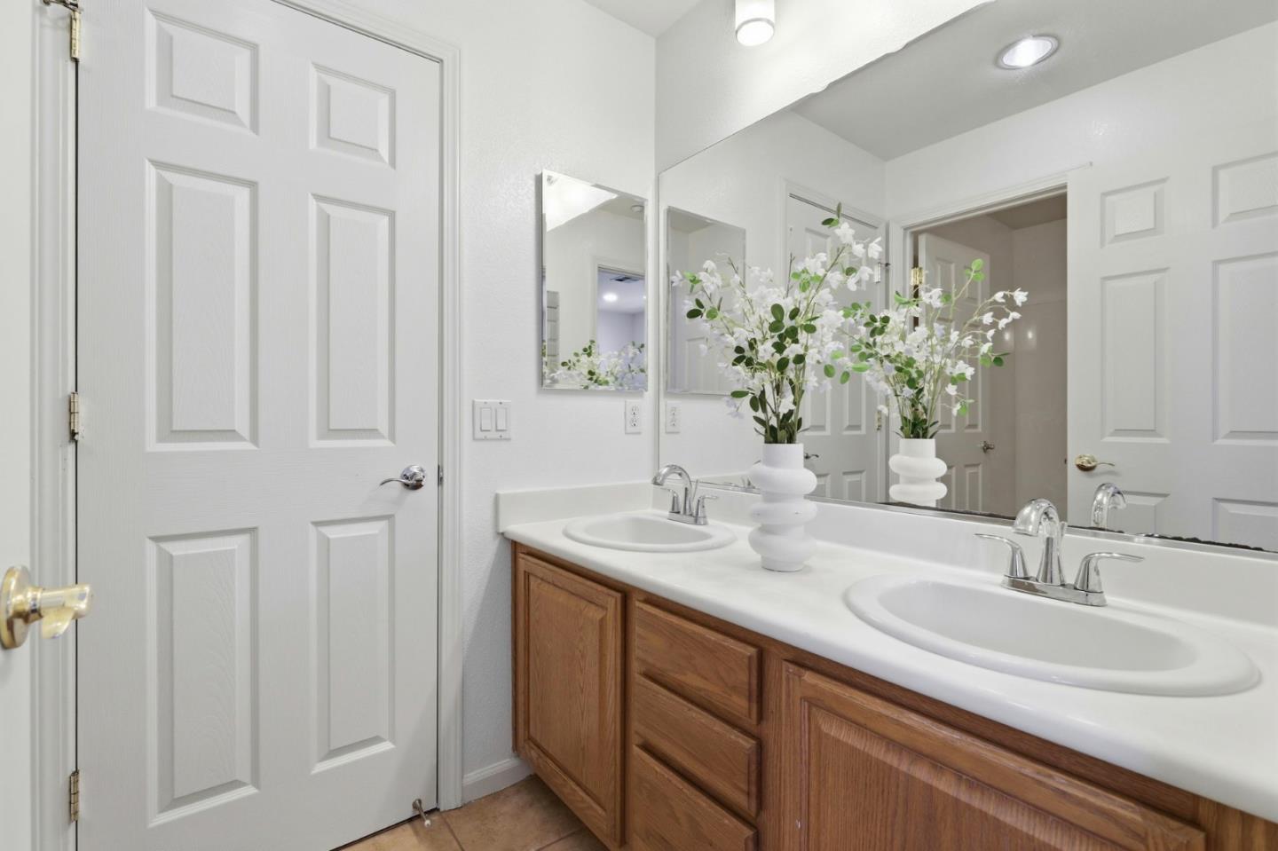 Photo #25: ML82052081 Listing: Photo #25