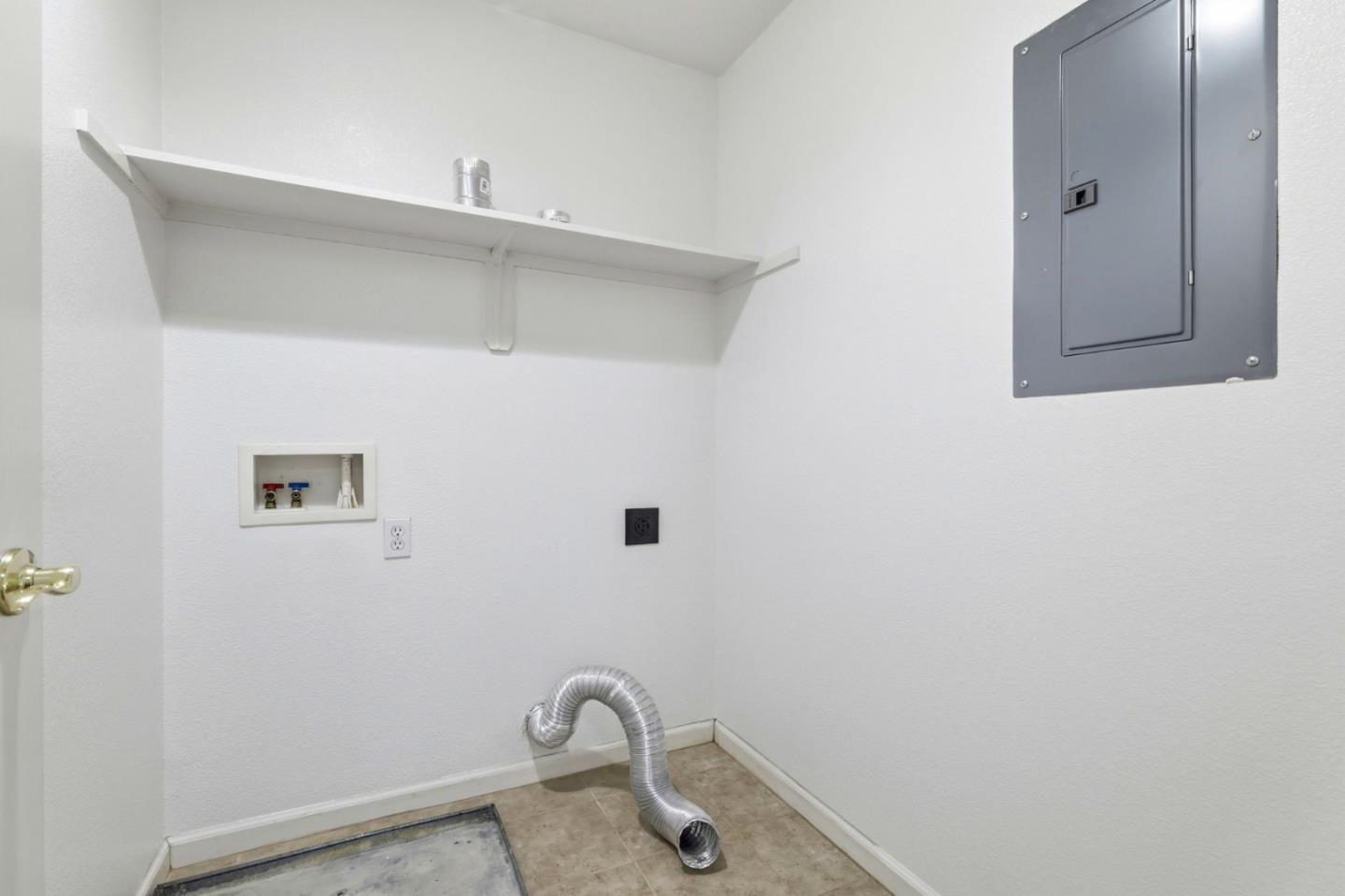 Photo #27: ML82052081 Listing: Photo #27