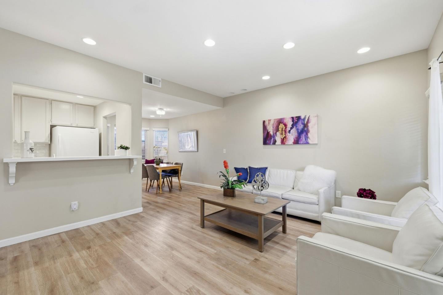 Photo #10: ML82052083 Listing: Photo #10