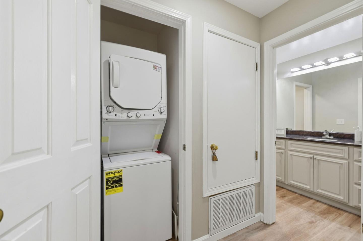 Photo #27: ML82052083 Listing: Photo #27