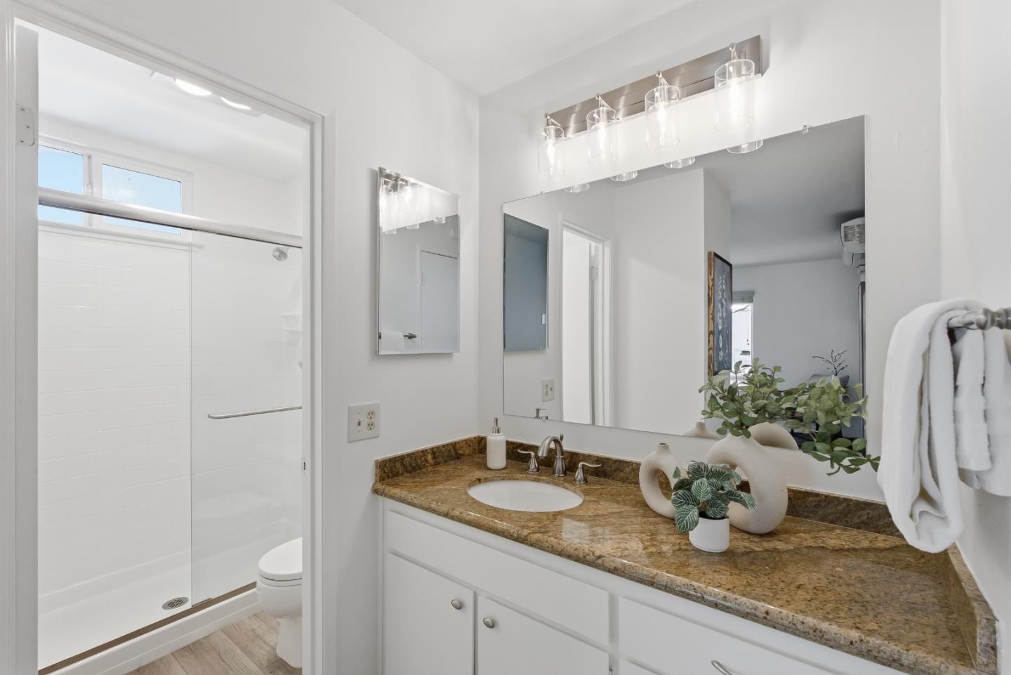 Photo #18: ML82052085 Listing: Photo #18