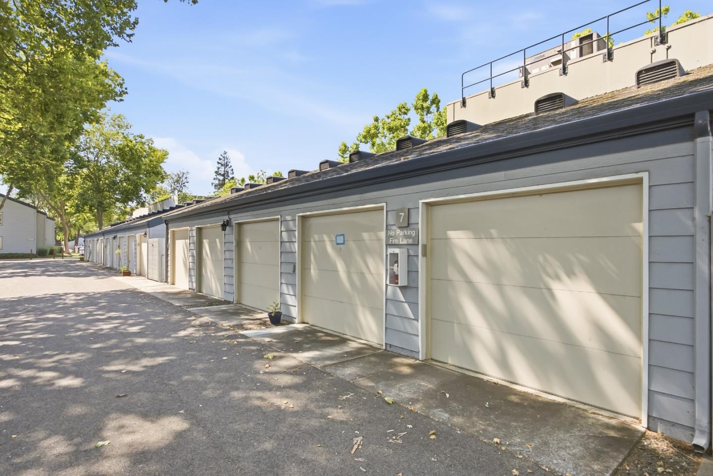 Photo #40: ML82052085 Listing: Photo #40