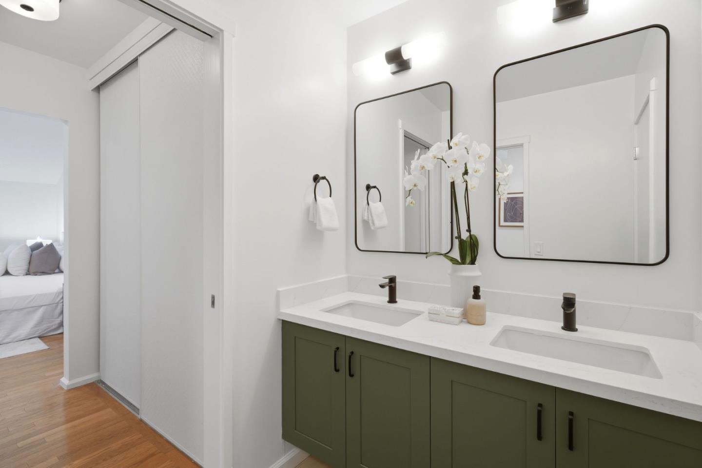 Photo #13: ML82052087 Listing: Photo #13