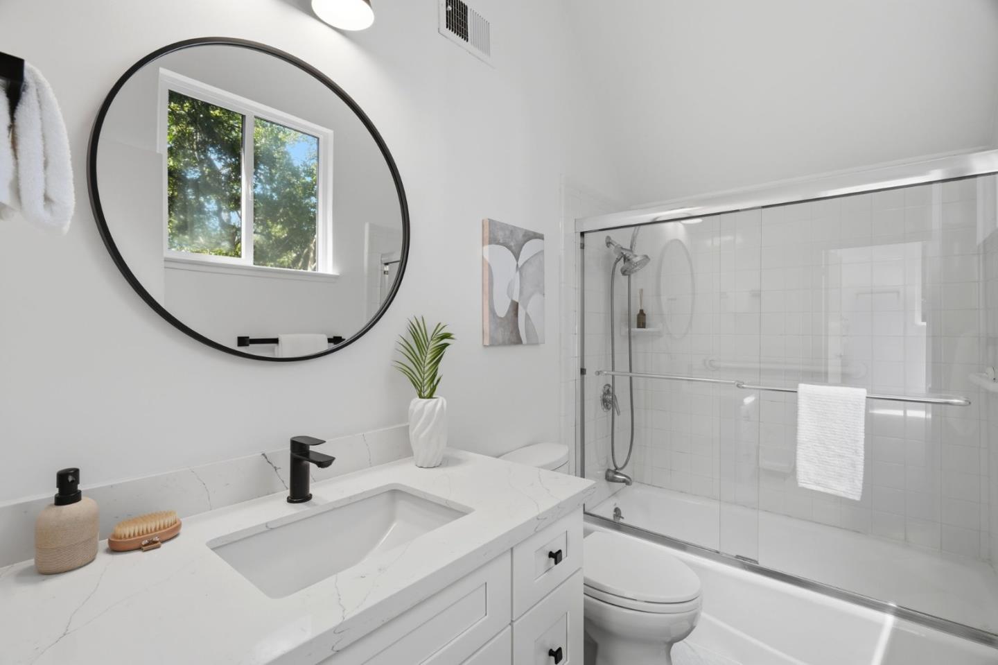 Photo #19: ML82052087 Listing: Photo #19
