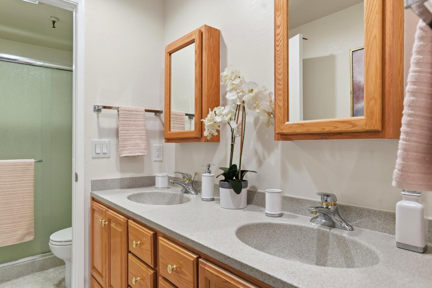Photo #15: ML82052091 Listing: Photo #15