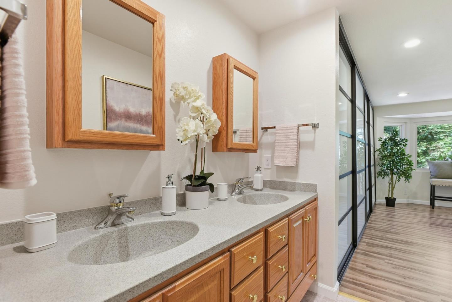 Photo #16: ML82052091 Listing: Photo #16