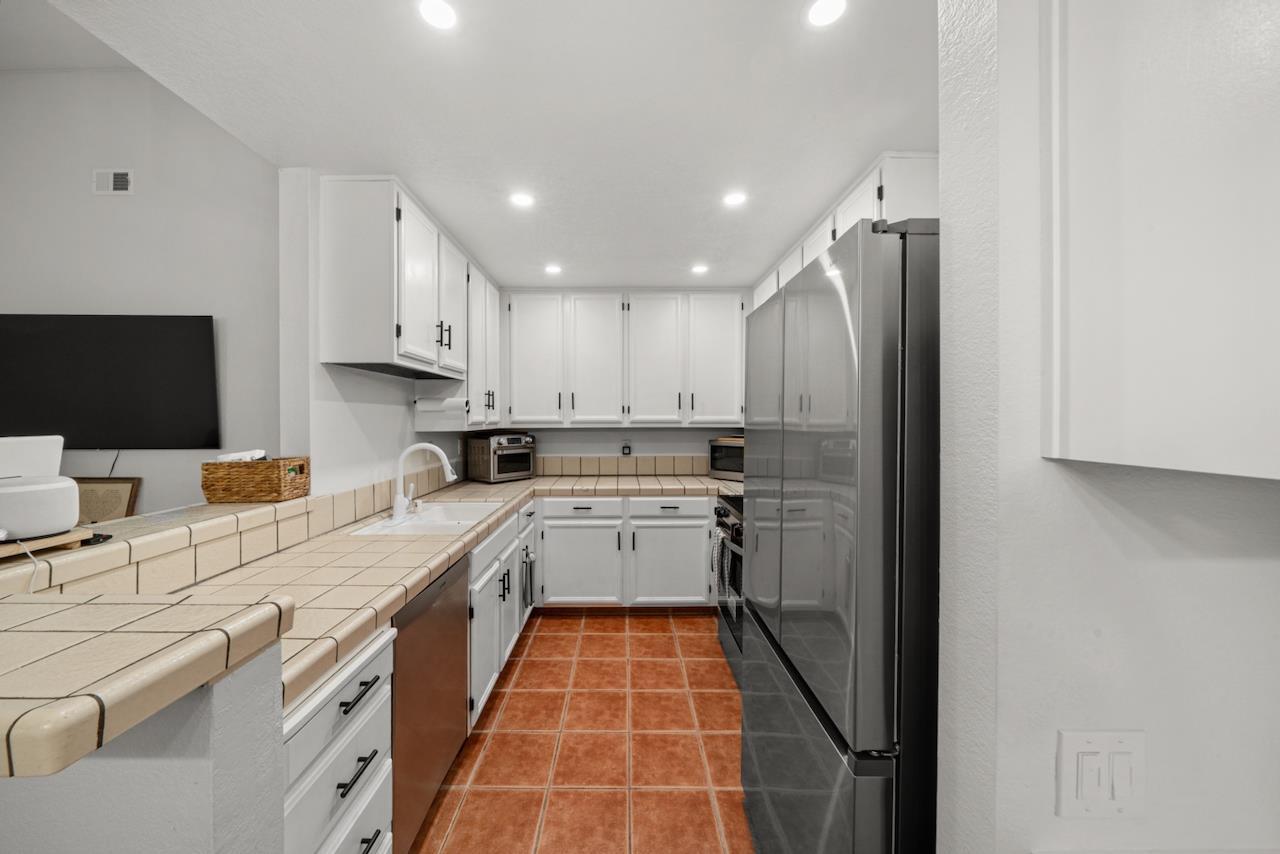 Photo #12: ML82052119 Listing: Photo #12