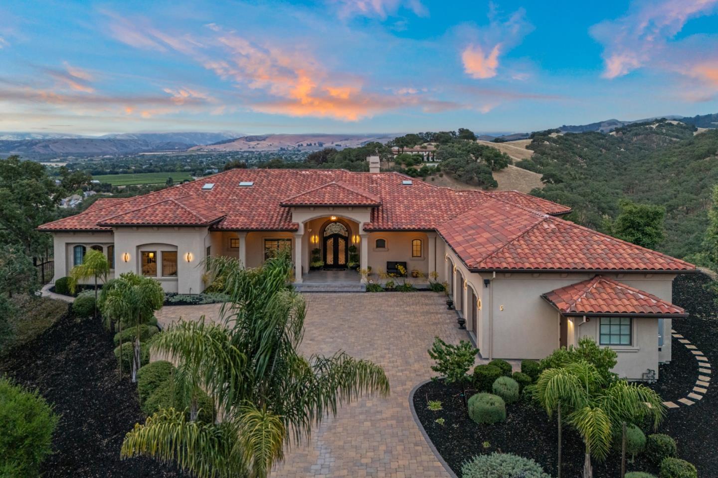 Featured listings