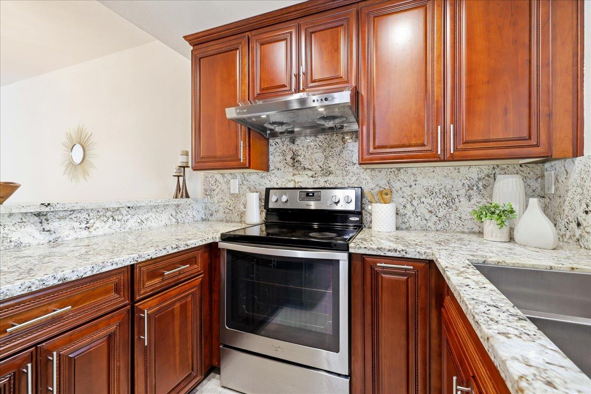 Photo #13: ML82052143 Listing: Photo #13