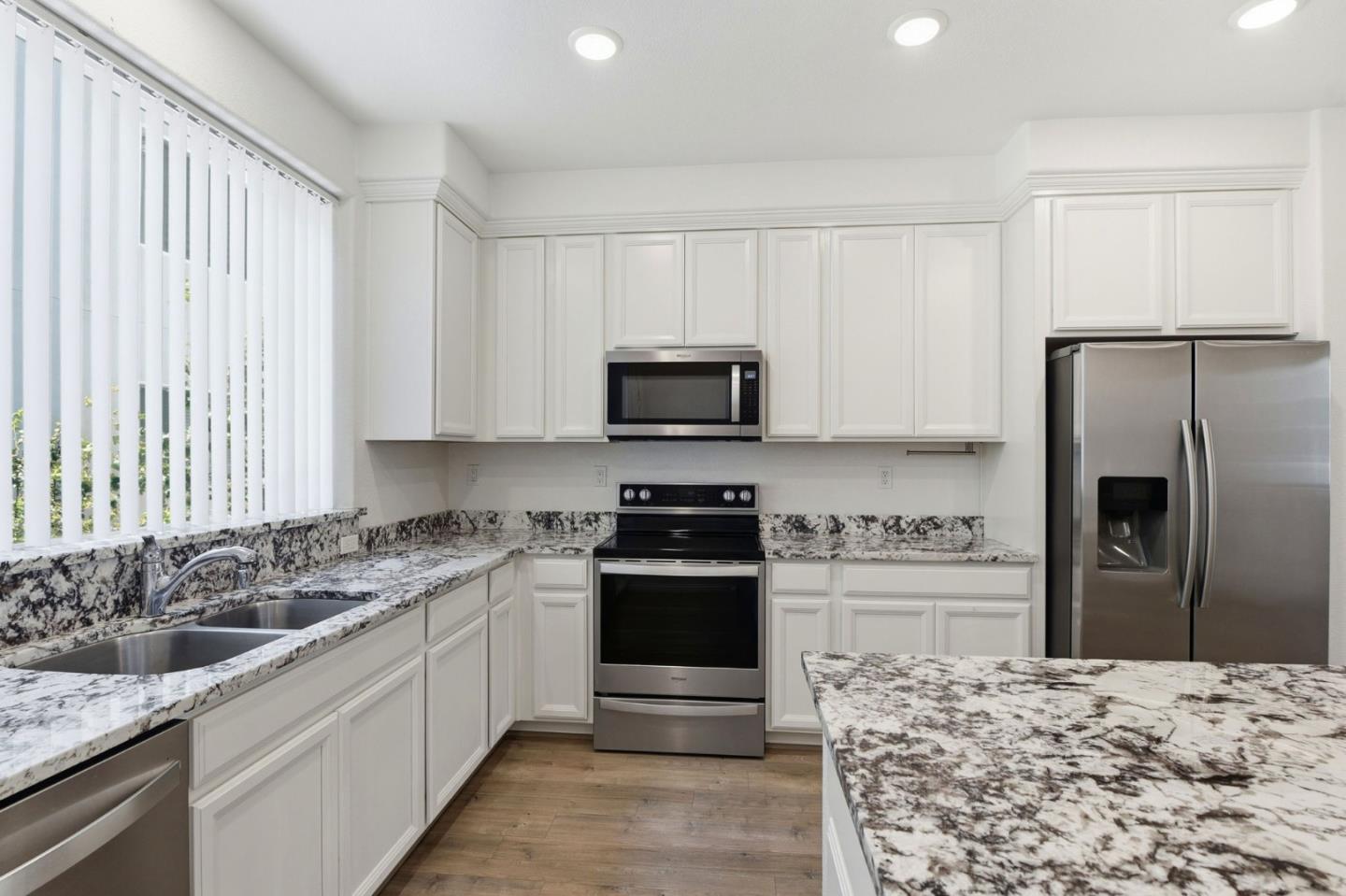 Photo #5: ML82052174 Listing: Photo #5