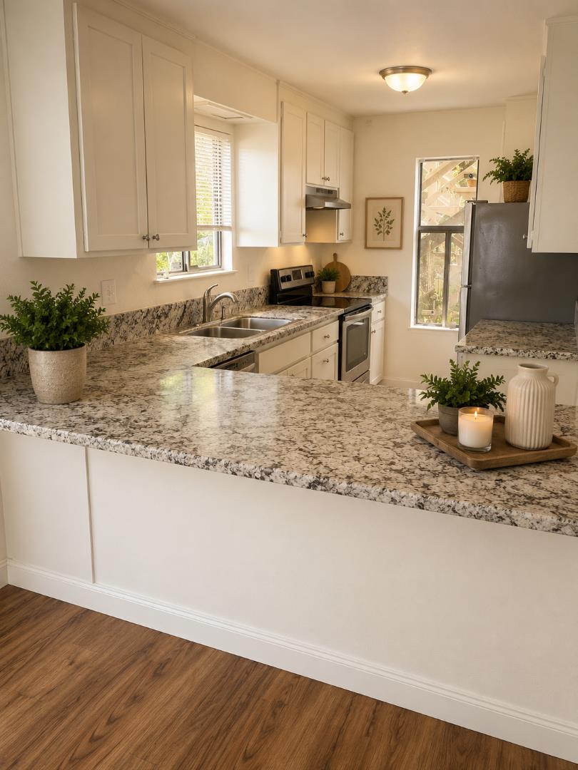166 Kern ST 13, Salinas, CA 93905, Photo 3