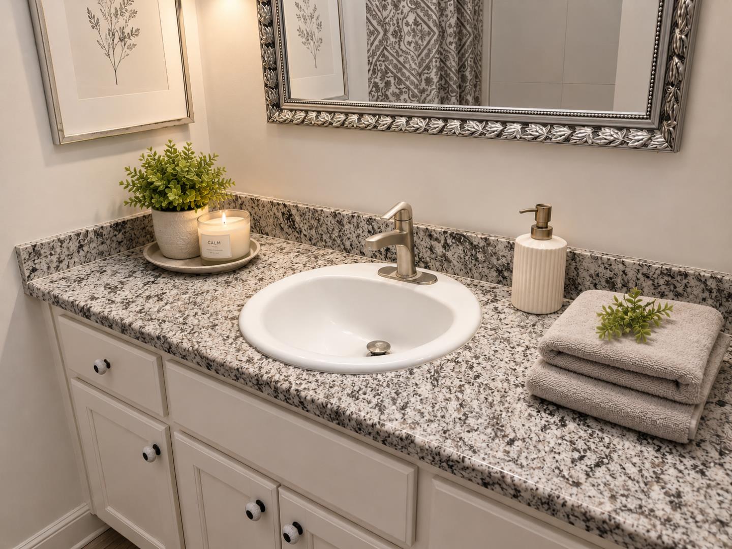 166 Kern ST 13, Salinas, CA 93905, Photo 4