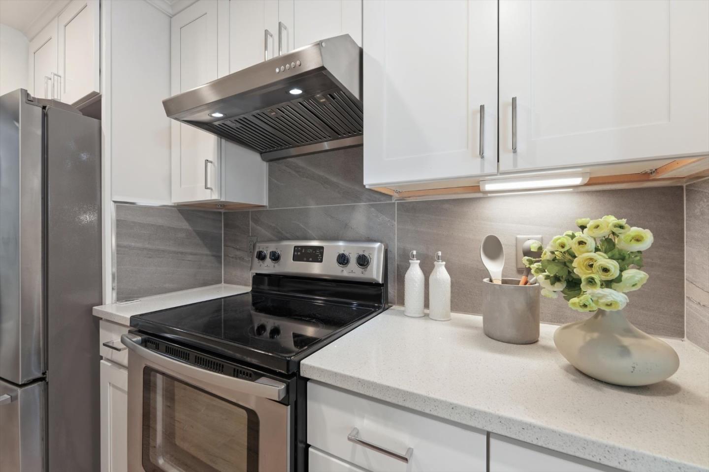 Photo #11: ML82052182 Listing: Photo #11