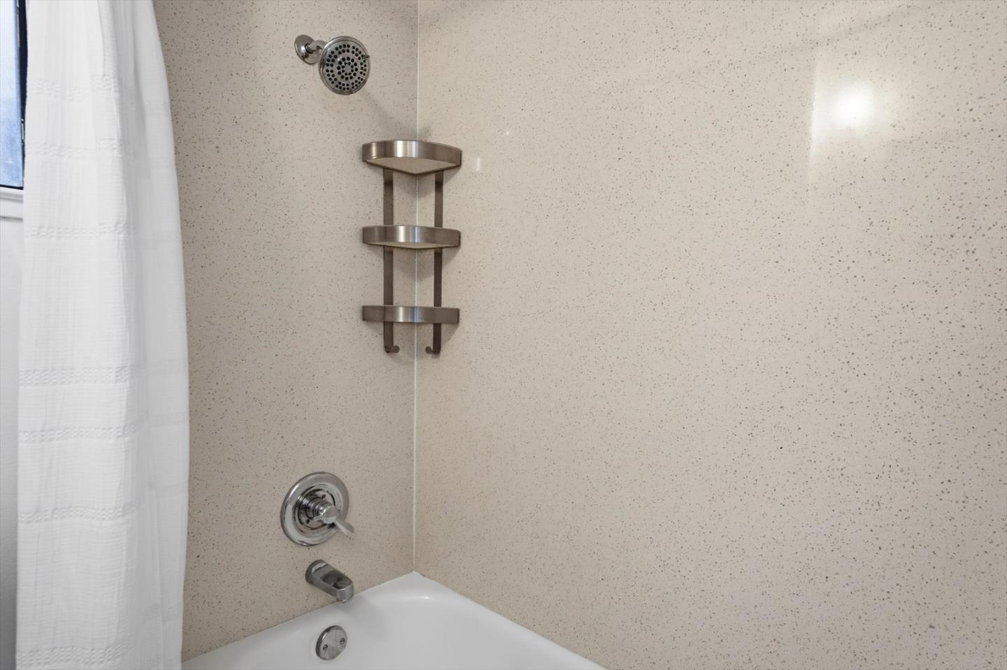 Photo #20: ML82052182 Listing: Photo #20