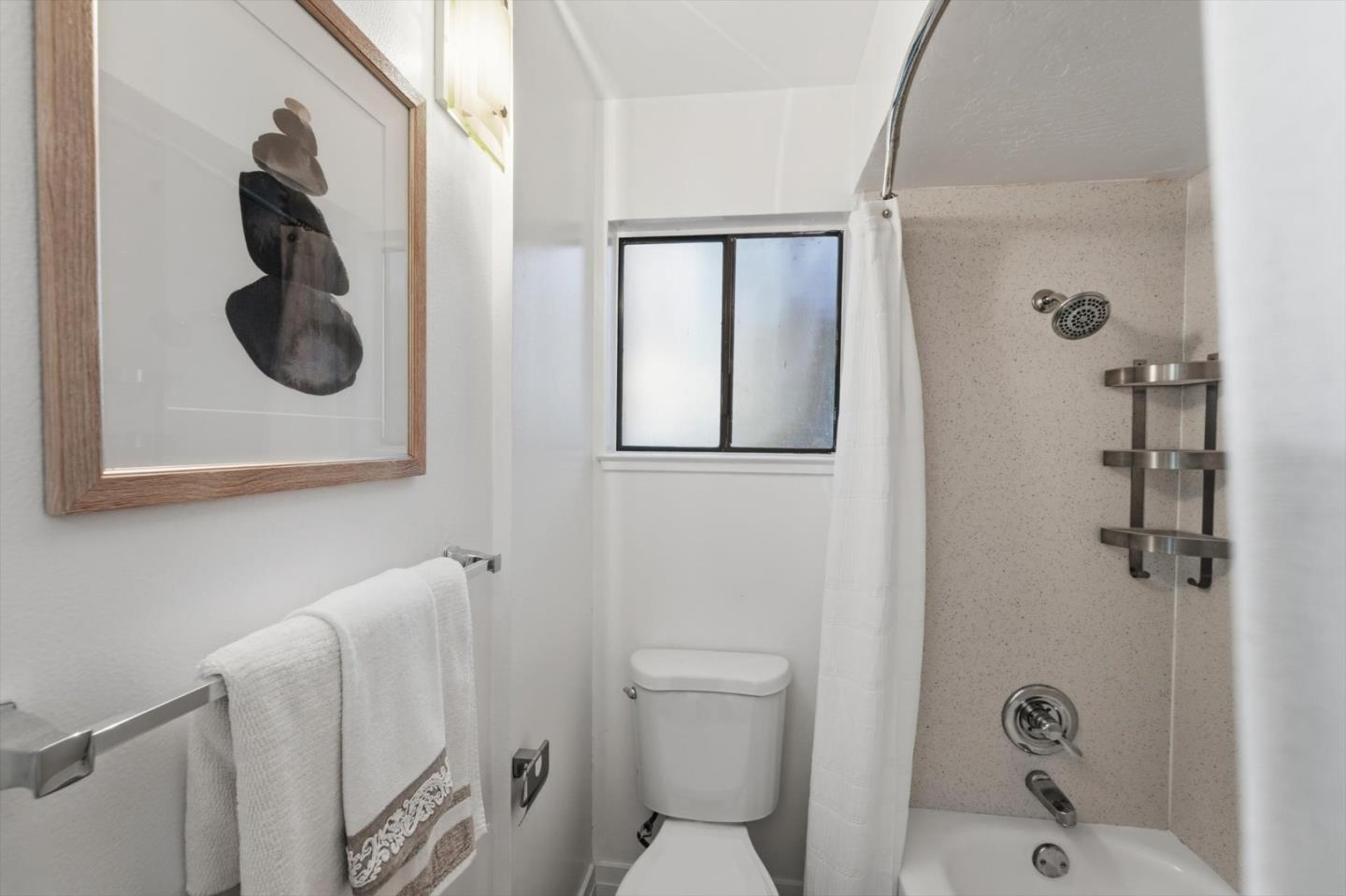 Photo #21: ML82052182 Listing: Photo #21