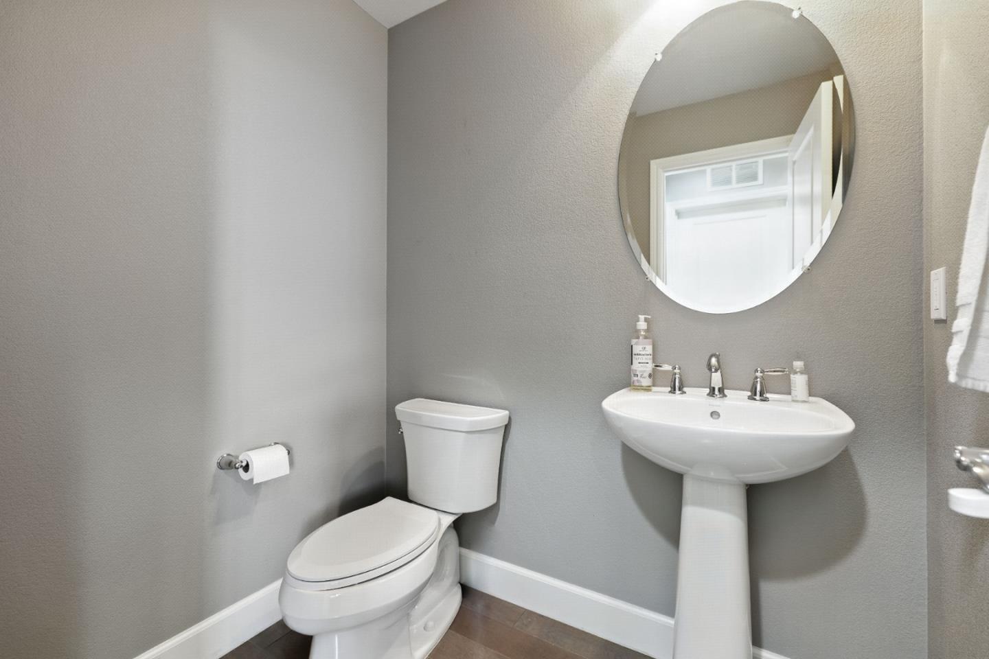 Photo #12: ML82052197 Listing: Photo #12