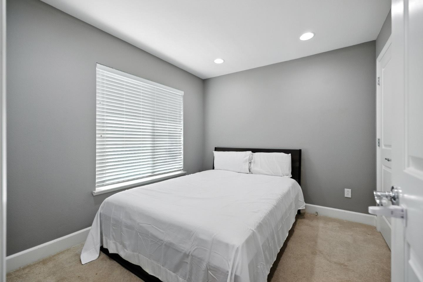 Photo #20: ML82052197 Listing: Photo #20