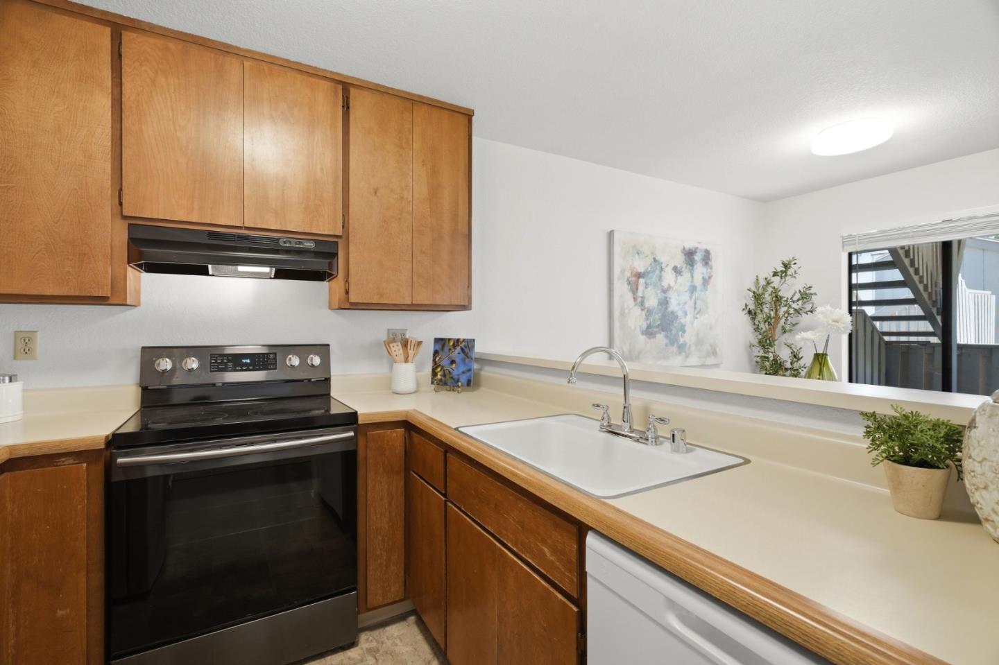 Photo #13: ML82052199 Listing: Photo #13
