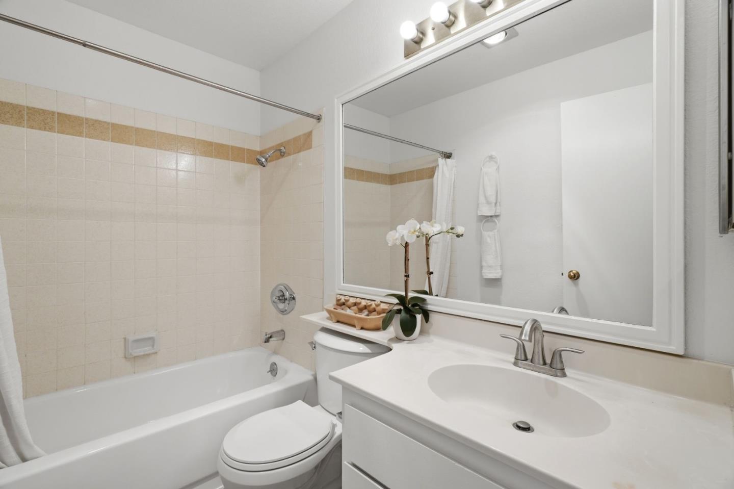 Photo #15: ML82052199 Listing: Photo #15
