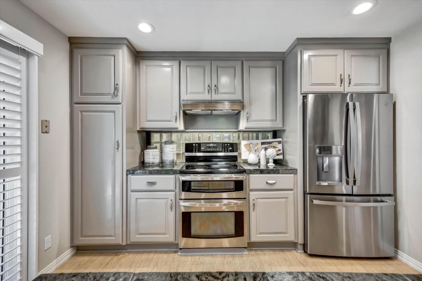 Photo #8: ML82052220 Listing: Photo #8