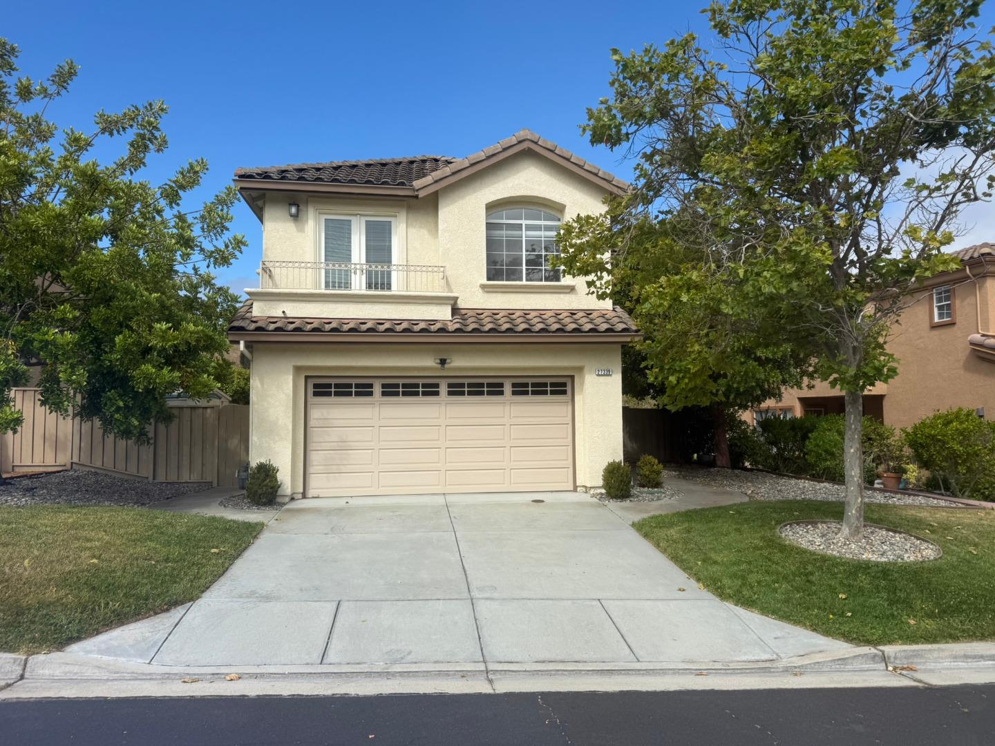 Front Image Thumbnail for ML82052233