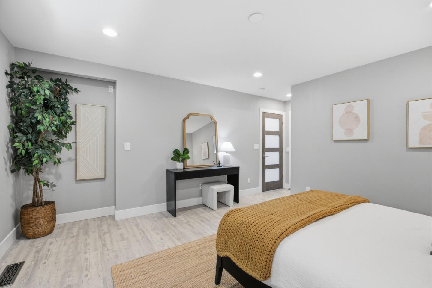 Photo #29: ML82052275 Listing: Photo #29