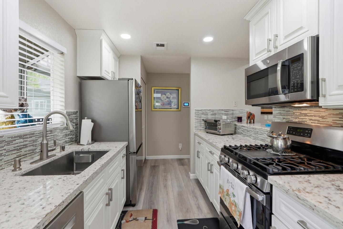 7750 Canyon Meadow Cir Apt G, Pleasanton, CA 94588 photo 13