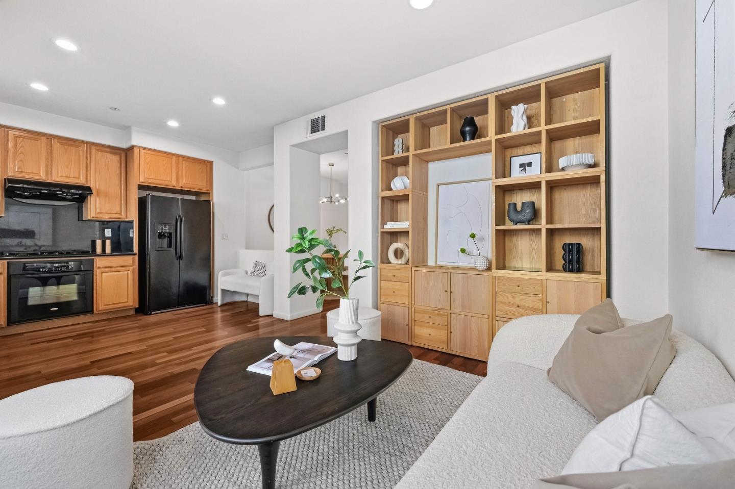 Photo #12: ML82052280 Listing: Photo #12