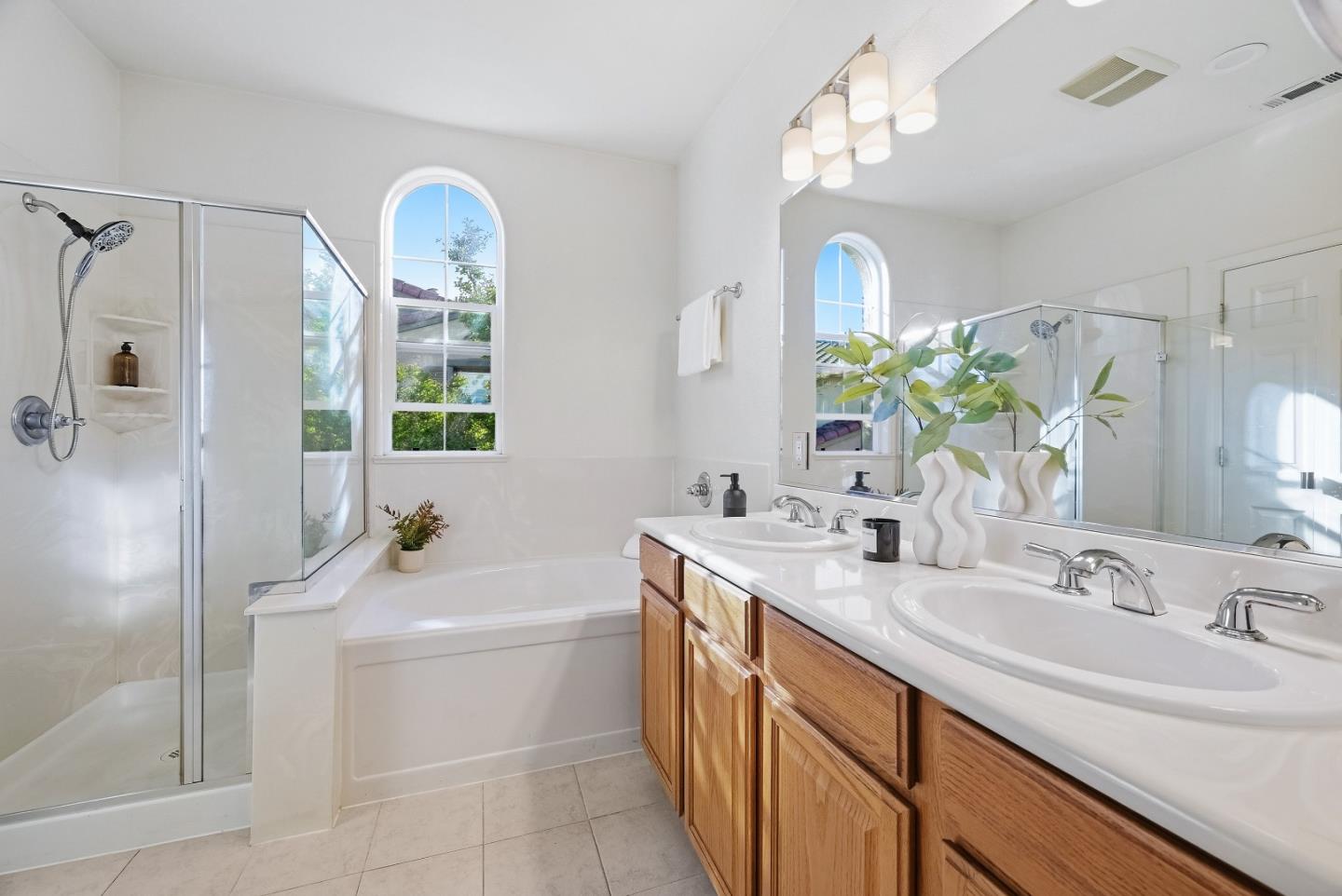 Photo #18: ML82052280 Listing: Photo #18