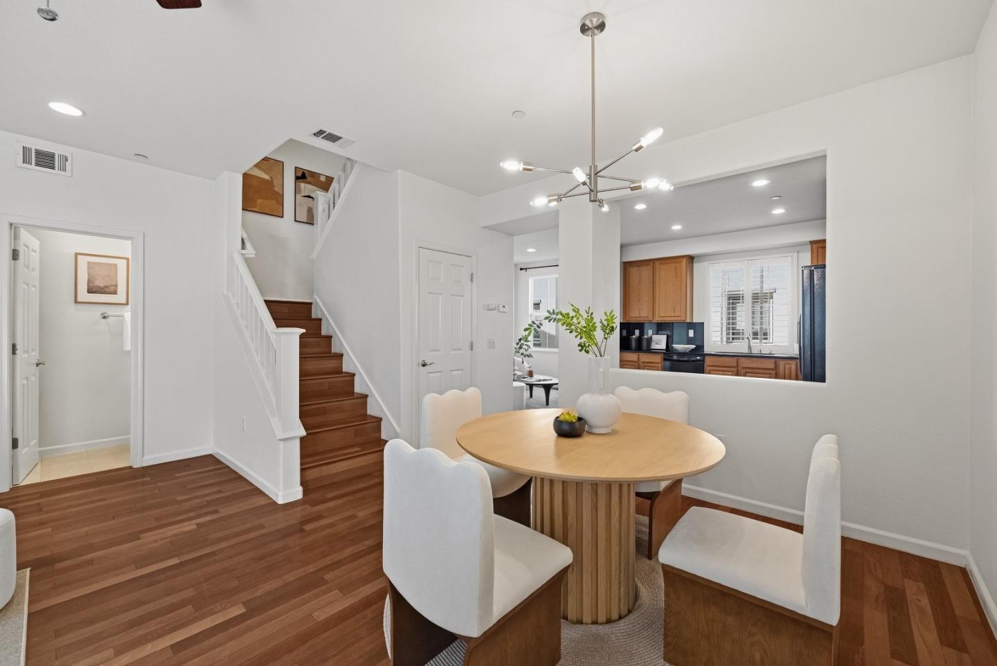 Photo #7: ML82052280 Listing: Photo #7