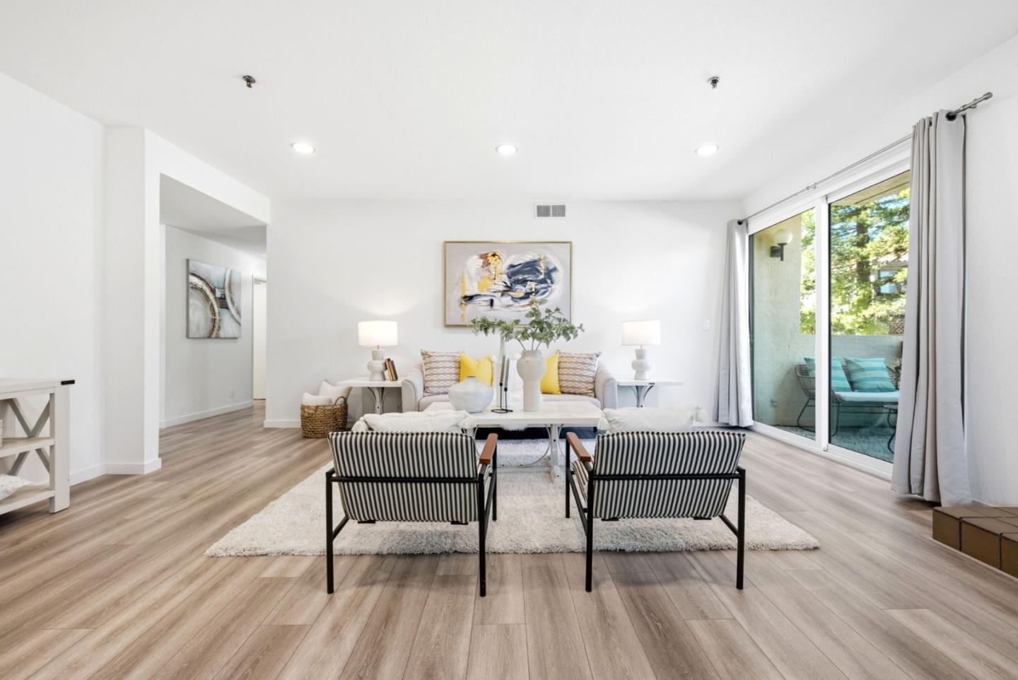 Photo #6: ML82052288 Listing: Photo #6