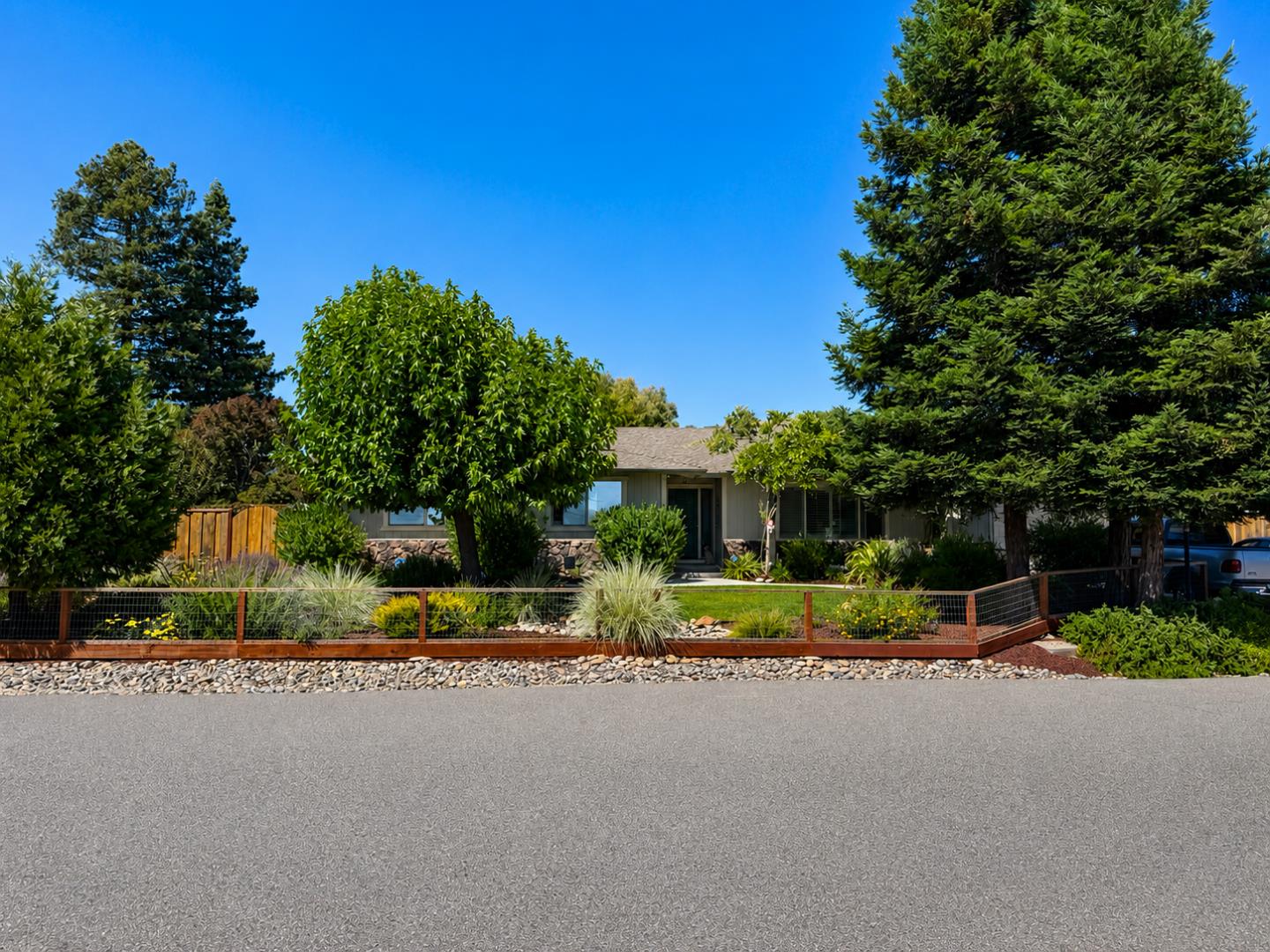 17200 Oak Leaf DR, MorganHill 95037