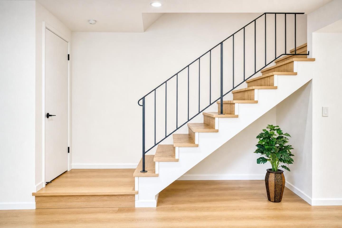 Photo #16: ML82052295 Listing: Photo #16