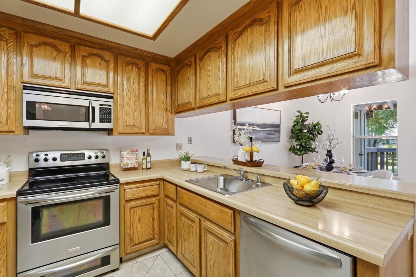 Photo #8: ML82052347 Listing: Photo #8