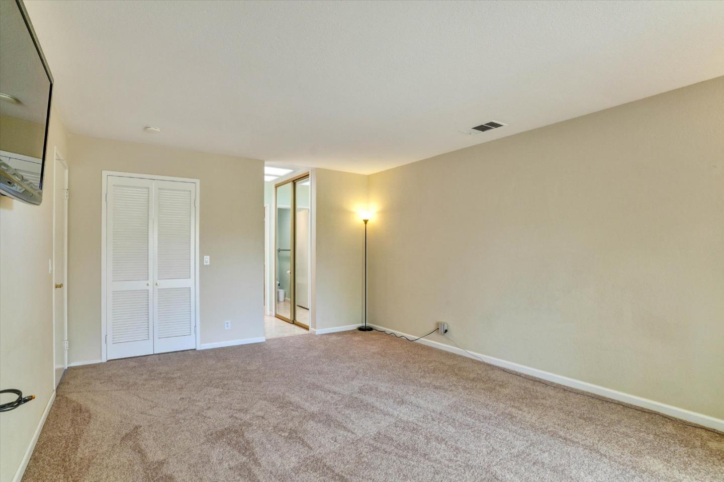 Photo #18: ML82052379 Listing: Photo #18