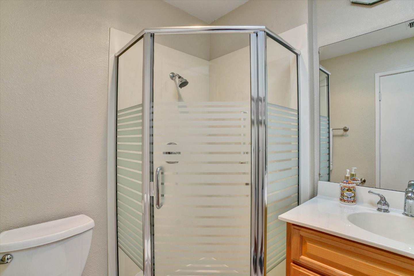 Photo #26: ML82052379 Listing: Photo #26