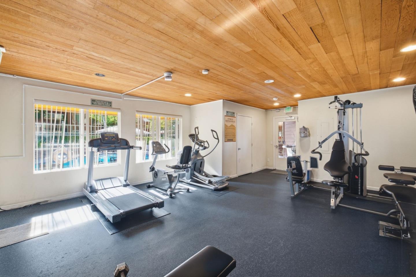 Photo #25: ML82052385 Listing: Photo #25