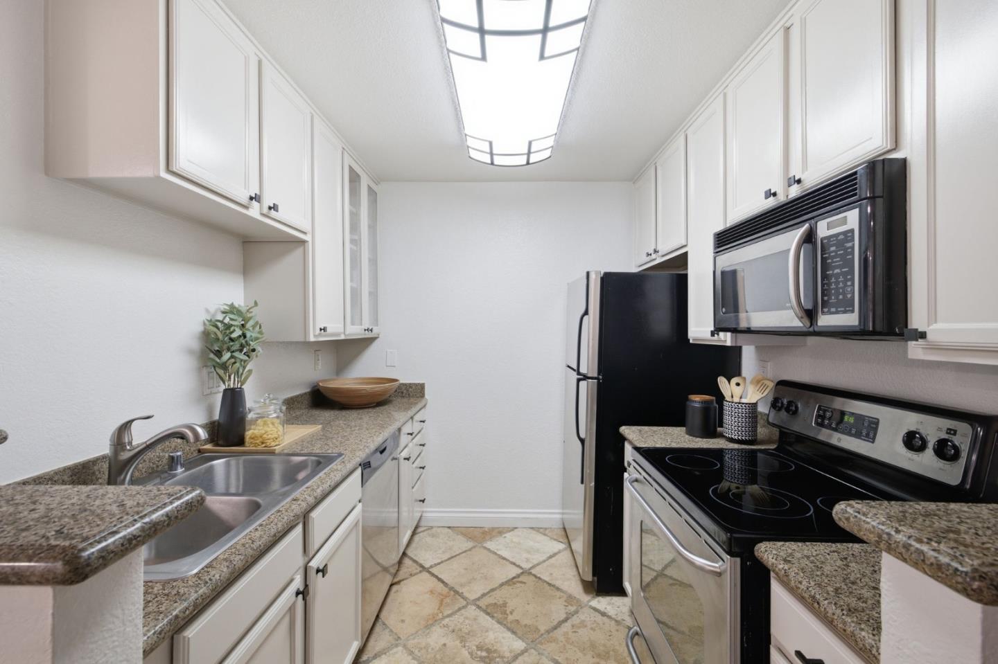 Photo #8: ML82052385 Listing: Photo #8