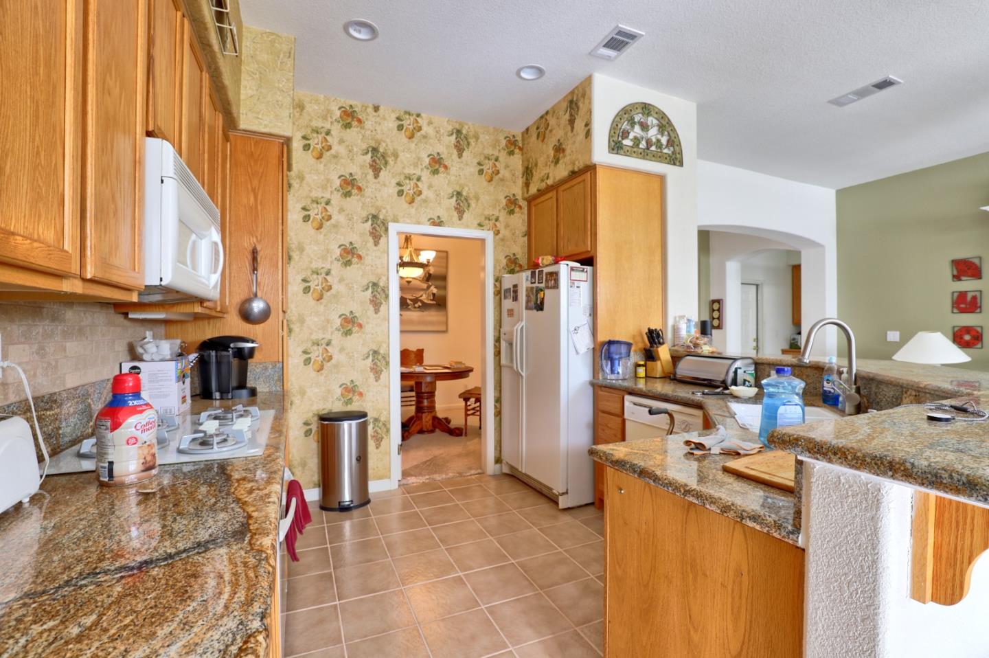 Photo #11: ML82052391 Listing: Photo #11